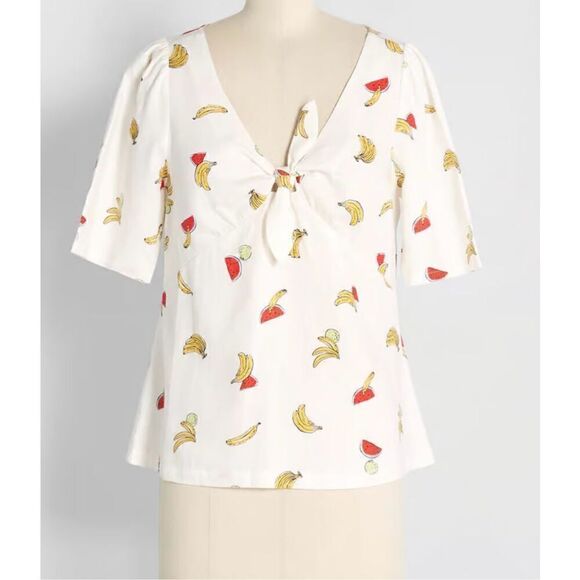 ModCloth Pack a Picnic tie front linen shirt NWT - Picture 3 of 10